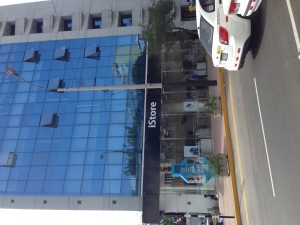 More pics from a beautiful day strolling around Lima and down to the Pacific